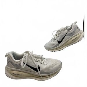 Nike Vomero 18 Sneakers White/Black | Women’s US 8.5